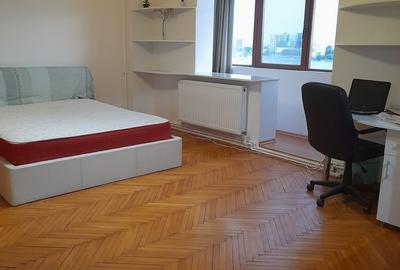 Apartament cu 3 camere, mobilat în Crângași - 1