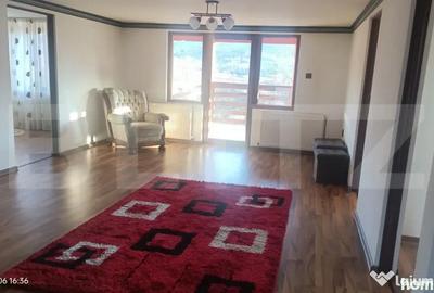 Casă cu 5 camere cu Teren 800 Mp în Central - 3