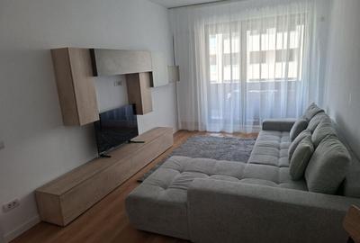 Apartament cu 2 camere decomandat, mobilat în Metalurgiei