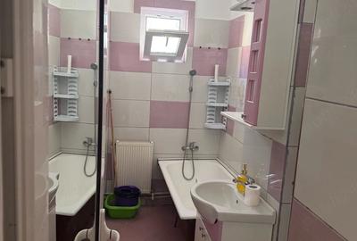 Apartament cu 2 camere nedecomandat în Mircea-Vodă