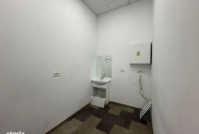 Spațiu comercial, de 92 mp, în Central - 7