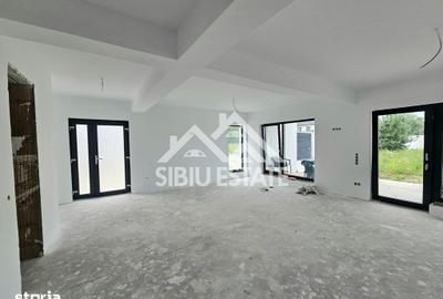 Casă cu 4 camere cu Teren 500 Mp în Șelimbăr