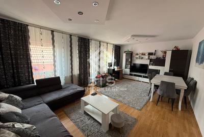 Apartament cu 4 camere decomandat în Sud