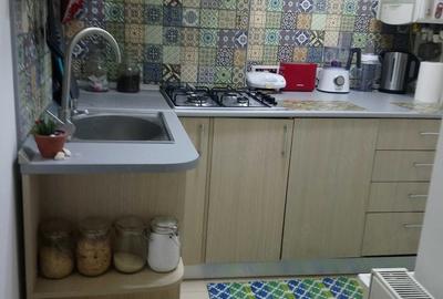 Garsonieră decomandată în Central