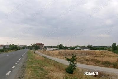 Teren de 1010 mp, în Măcin - 1