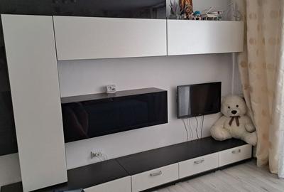 Apartament cu 2 camere decomandat în Micro 5 - 6