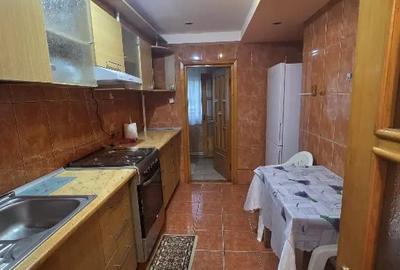 Apartament cu 3 camere decomandat în Central - 6
