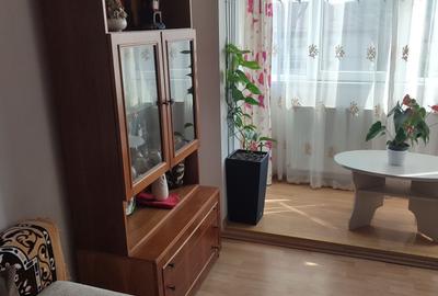 Garsonieră decomandată în Exterior Vest