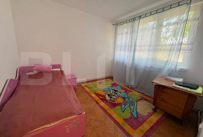 Apartament cu 4 camere decomandat în Central