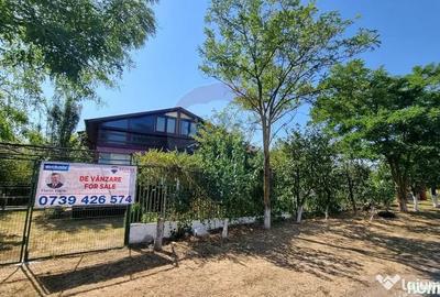 Casă cu 5 camere cu Teren 1000 Mp în Sud