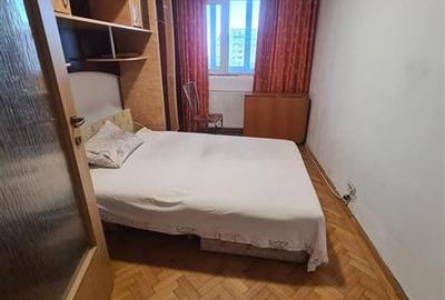Apartament cu 3 camere decomandat, mobilat în Răcădău - 6