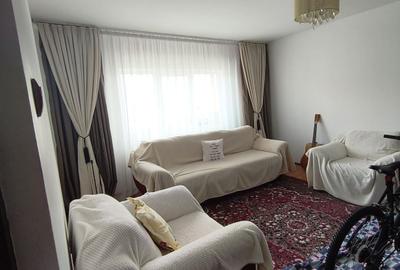 Apartament cu 3 camere decomandat în Central - 4