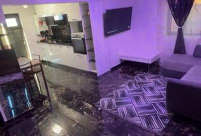 Casă cu 3 camere cu Teren 114 Mp în Plătărești - 2