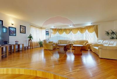 Casă cu 7 camere cu Teren 2418 Mp în Ghimbav Livadă - 9