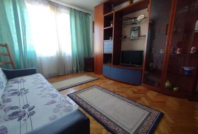Apartament cu 2 camere semidecomandat în Gării - 1