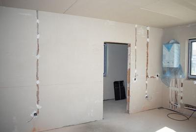 Casă cu 4 camere în Central - 1