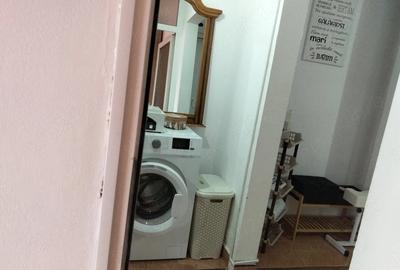 Apartament cu 4 camere decomandat în Micălaca