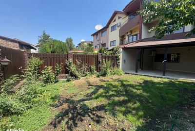 Casă cu 4 camere în Central