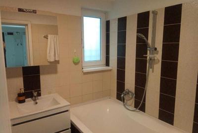 Apartament cu 2 camere decomandat în Central - 3