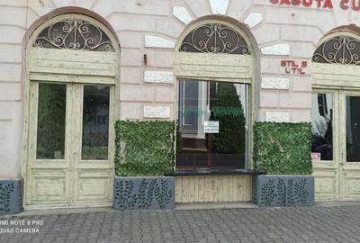 Spațiu comercial, de 60 mp, în Central