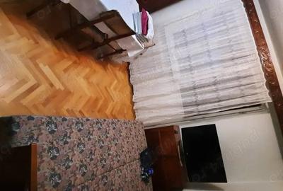 Apartament cu 3 camere decomandat în Central - 8