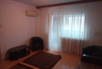 Apartament cu 2 camere decomandat în Calea Victoriei