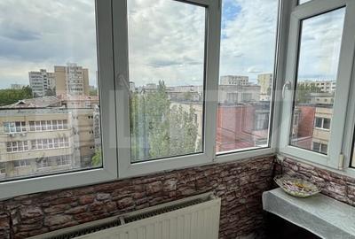 Apartament cu 2 camere decomandat, mobilat în Alexandru cel Bun