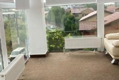 Spațiu comercial, de 105 mp, în Central