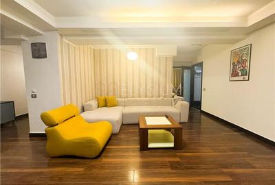 Apartament cu 3 camere decomandat, mobilat în Herăstrău