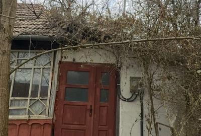 Casă cu 3 camere cu Teren 3500 Mp în Central - 13