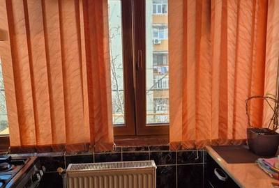 Apartament cu 2 camere decomandat în 9 Mai - 7