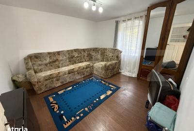 Casă cu 4 camere cu Teren 6000 Mp în Bratovoești
