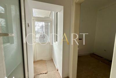 Apartament cu 4 camere decomandat în Șerban Vodă - 4