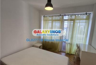 Apartament cu 3 camere semidecomandat, mobilat în Romană