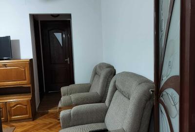 Apartament cu 2 camere decomandat în Central - 3