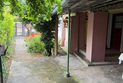 Casă cu 4 camere în Strejnicu - 7