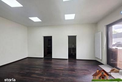 Spațiu comercial, de 23 mp, în Central