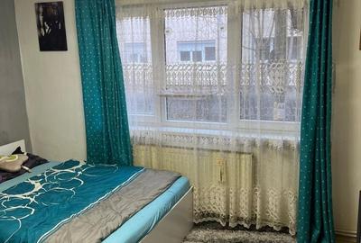Apartament cu 3 camere decomandat în Micro 16 - 4