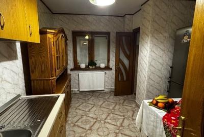 Apartament cu 2 camere decomandat, mobilat în Brazda lui Novac - 3