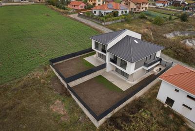 Duplex cu 7 camere cu Teren 300 Mp în Chinteni - 2