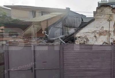 Casă cu 3 camere cu Teren 97 Mp în Central