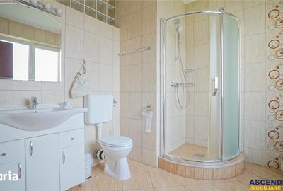 Casă cu 9 camere cu Teren 506 Mp în Centrul Istoric - 3