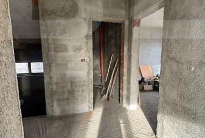 Casă cu 4 camere în Coșteiu - 9