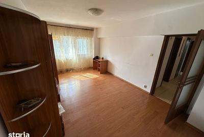 Apartament cu 2 camere decomandat în Vest - 2