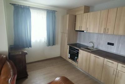 Apartament cu 2 camere decomandat în Moșnița Nouă