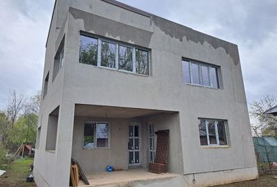 Casă individuală cu 5 camere cu Canalizare în Afumați - 1