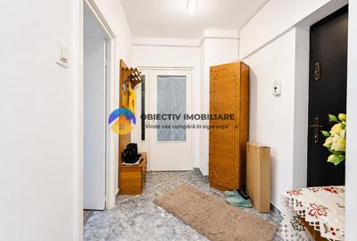 Apartament cu 3 camere decomandat, mobilat în 1 Mai - 19
