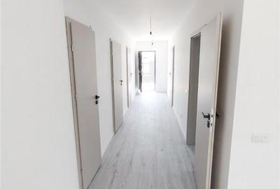 Casă cu 4 camere cu Teren 460 Mp în Nojorid - 1