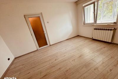 Apartament cu 2 camere semidecomandat în Micro 40