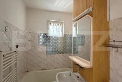 Apartament cu 3 camere în Dâmbu Pietros